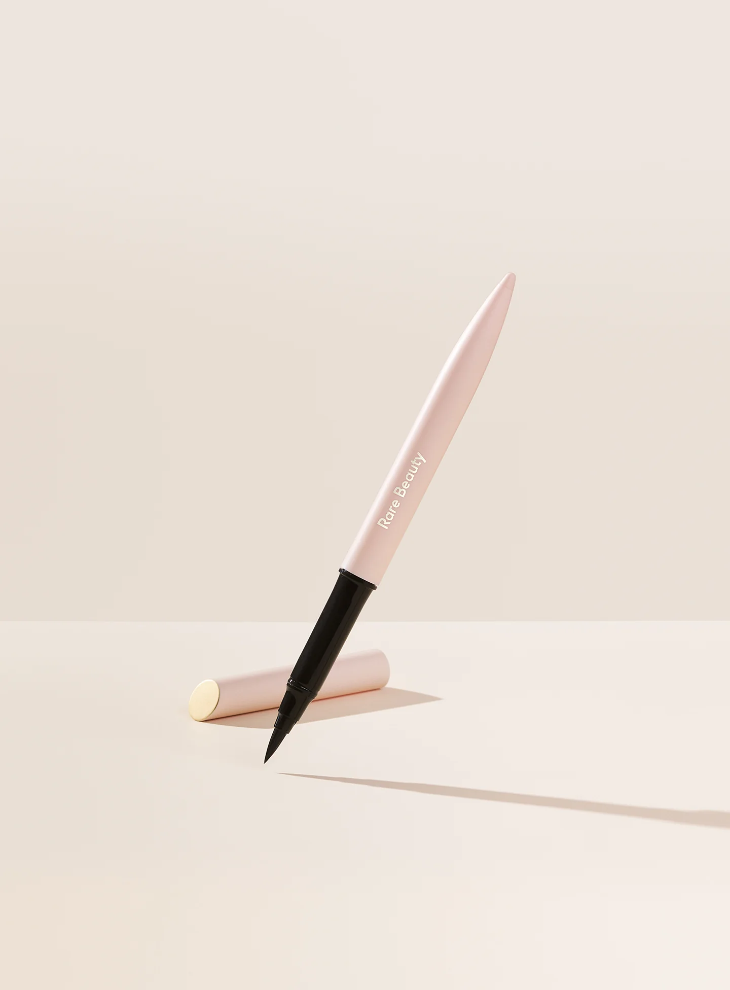 Perfect Strokes Matte Liquid Liner - Black